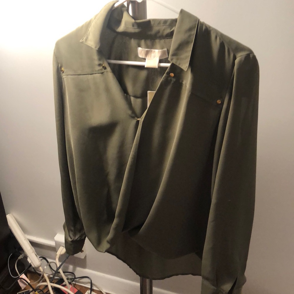 Brand new Michael Kors Basics Safari Green top